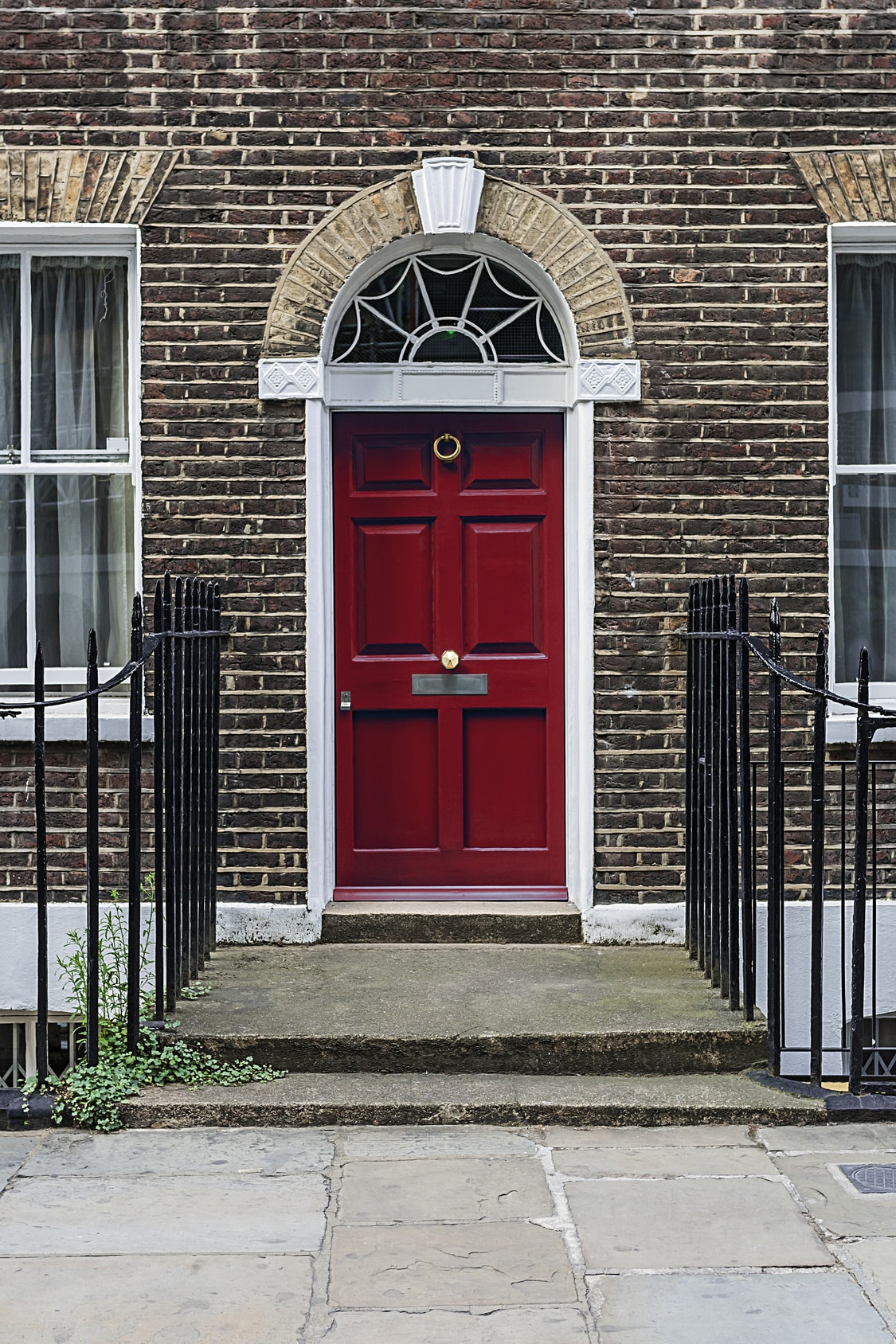 red pepper coloured front door paint